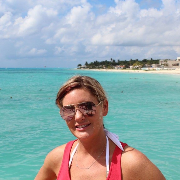 🦋 Meet your Posher, Shawnna ⚡️❤️⚡️ - Picture 6 of 9